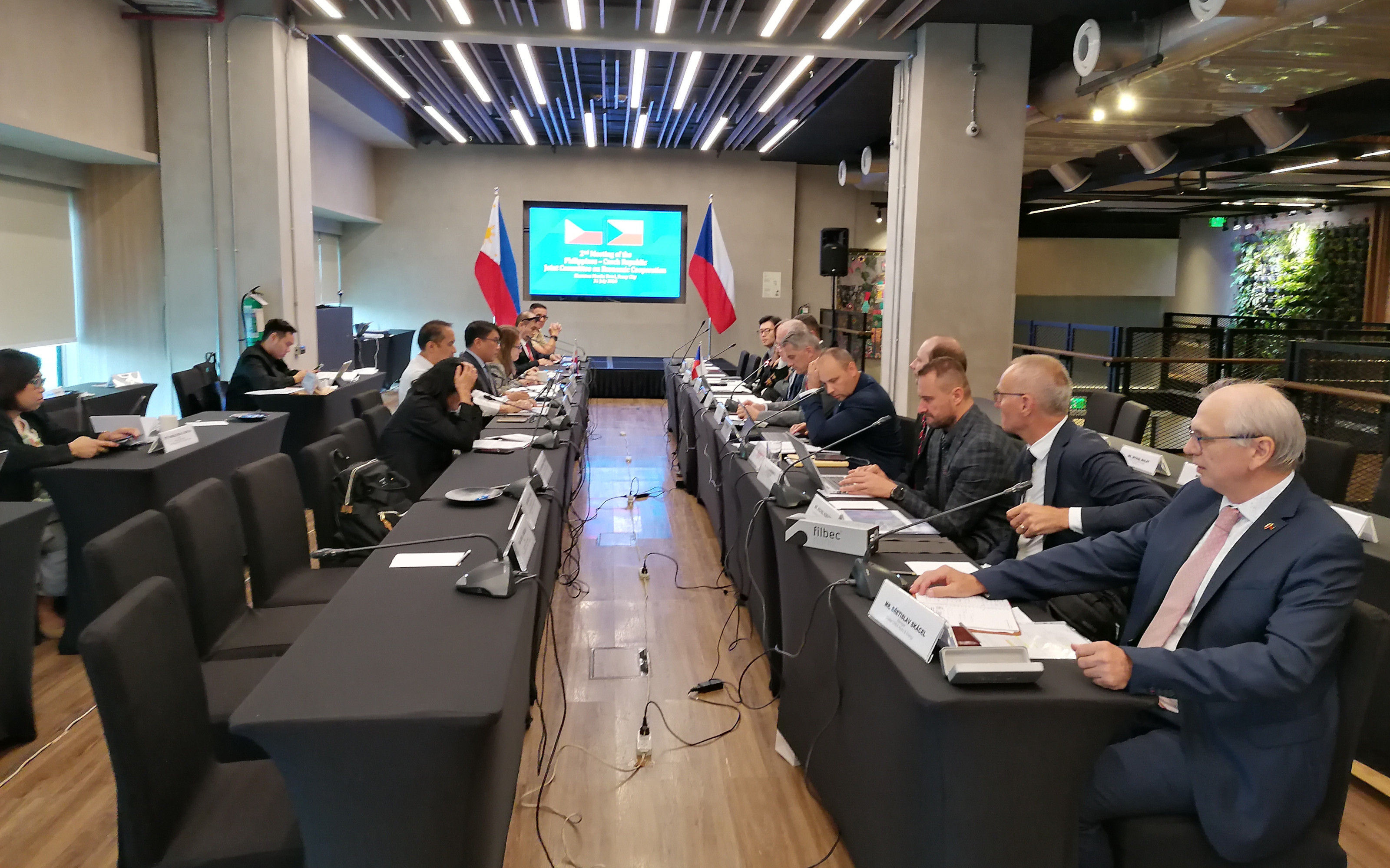 Manila 2024 — B2B Session